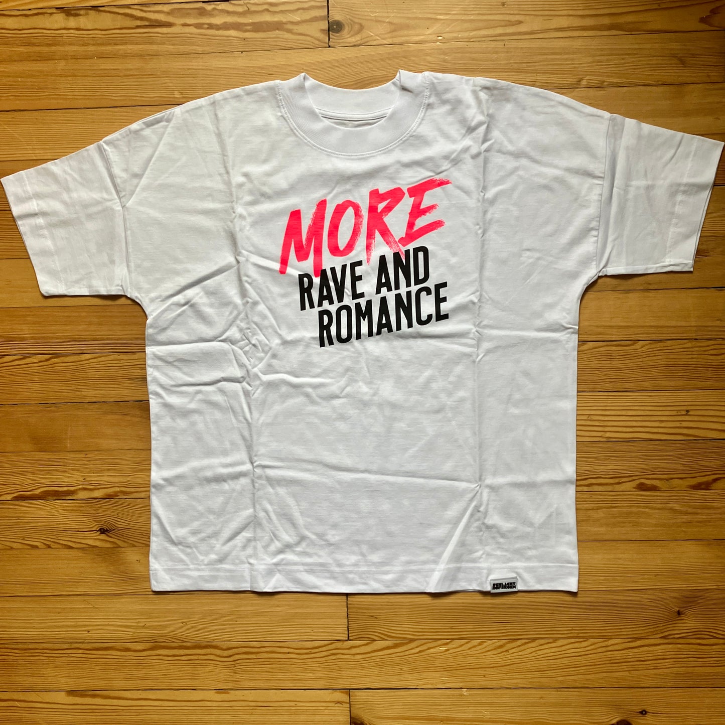 (01) More Rave And Romance - T-Shirt